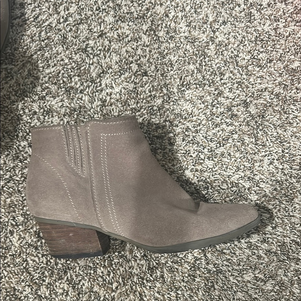 Blondo women’s tan boots
